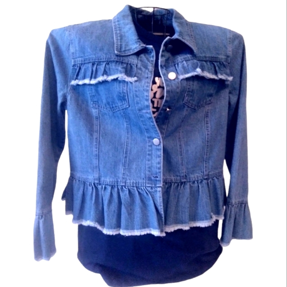 🎈SALE🎈SUGAR+LIPS BLUE DENIM PEPLUM JACKET